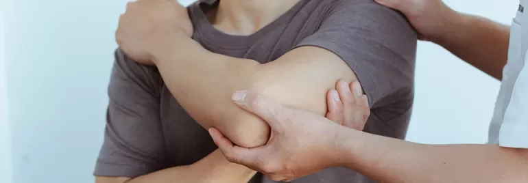 Examen médical du bras